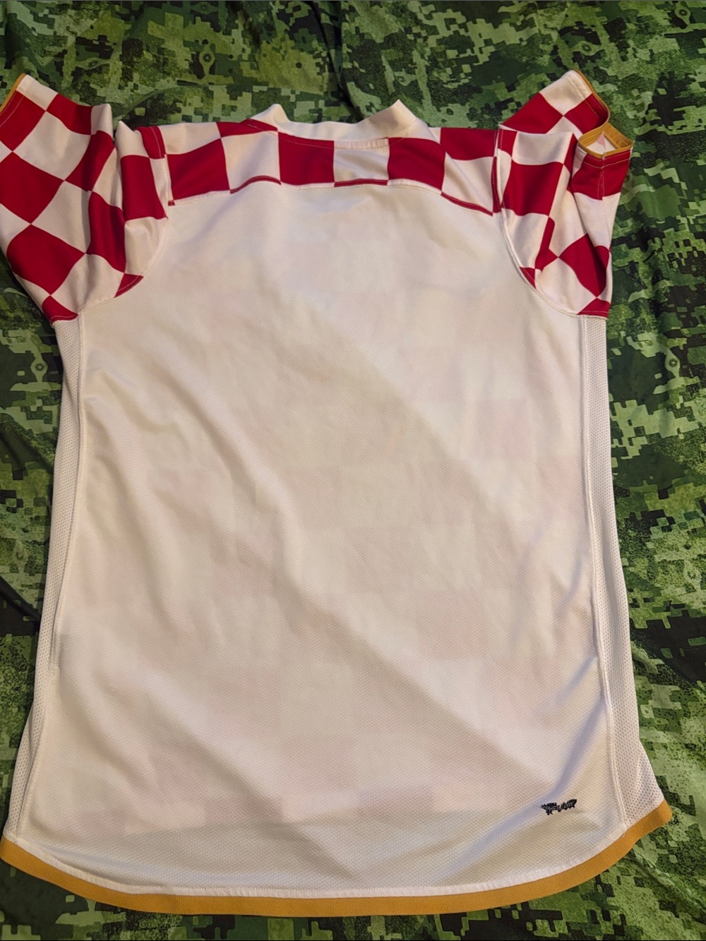 Nike Croatia National Team World Cup Soccer Jersey - Picture 4 of 6